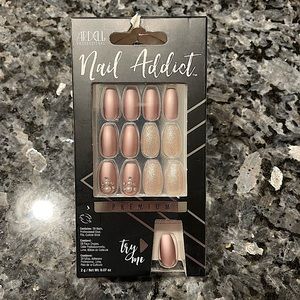 NEW Ardell Professional Nail Addict Press-On Nail Kit